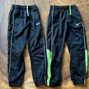 2 pairs of Boys Nike jogger pants  size 7 ages 6/7